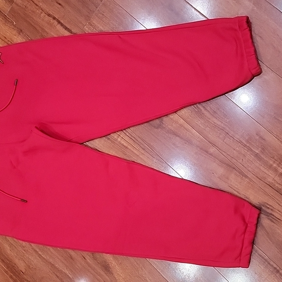 NWT Men's JORDAN SIGNATURE SWEATPANTS - Picture 3 of 11